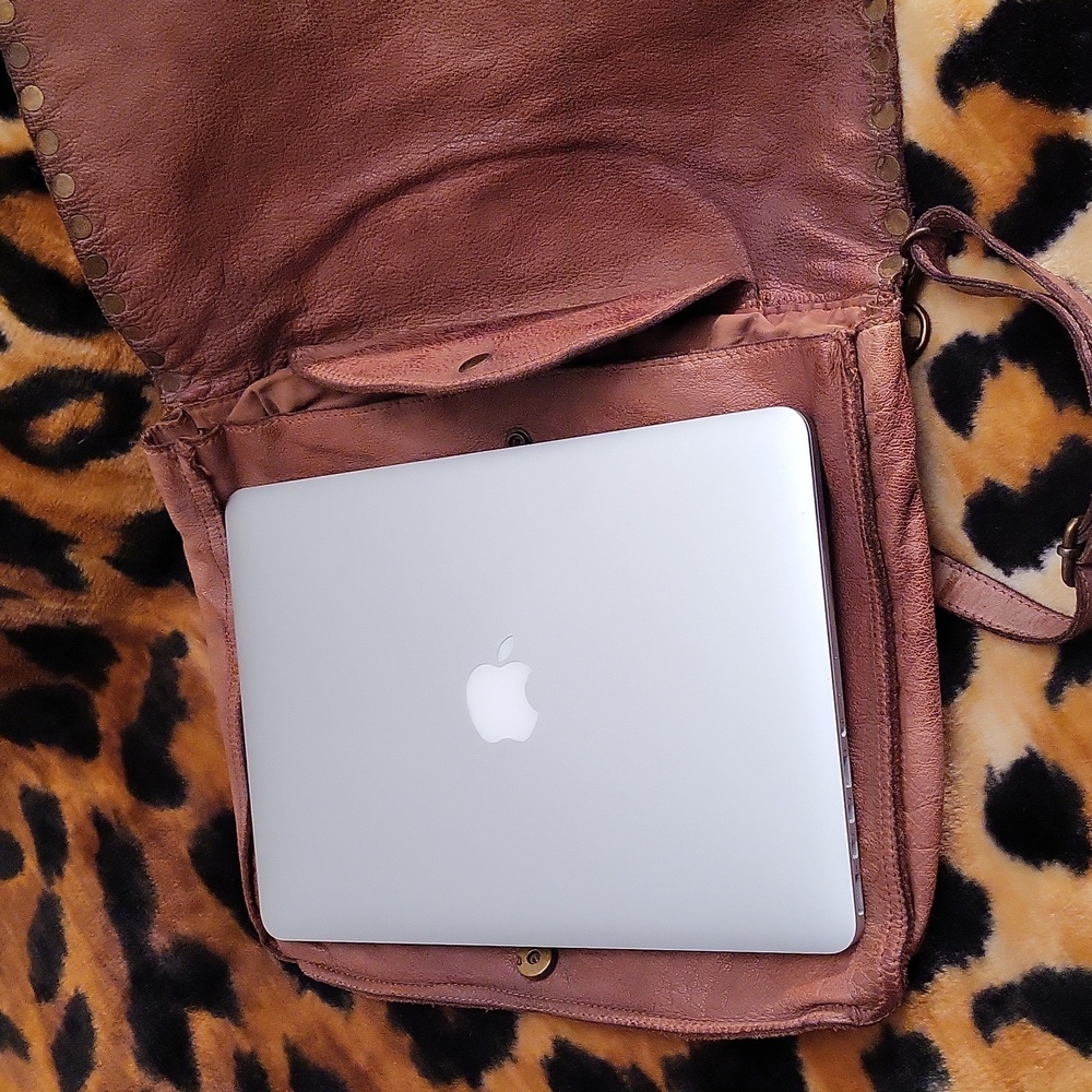 Genuine leather bag from distressed leather,Italy - Picture 15 of 16